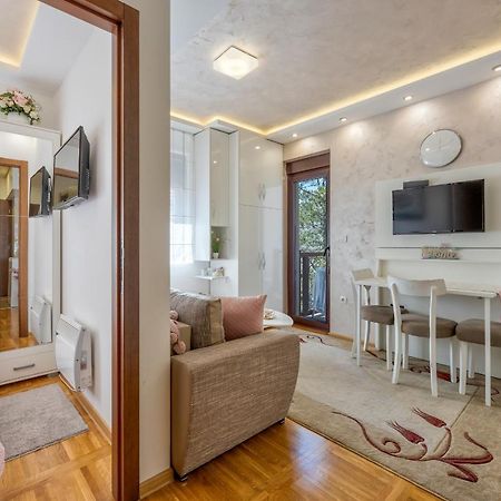Apartman Tajena ซลาตีบอร์ ภายนอก รูปภาพ