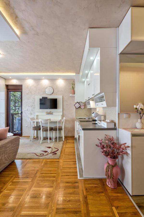 Apartman Tajena ซลาตีบอร์ ภายนอก รูปภาพ