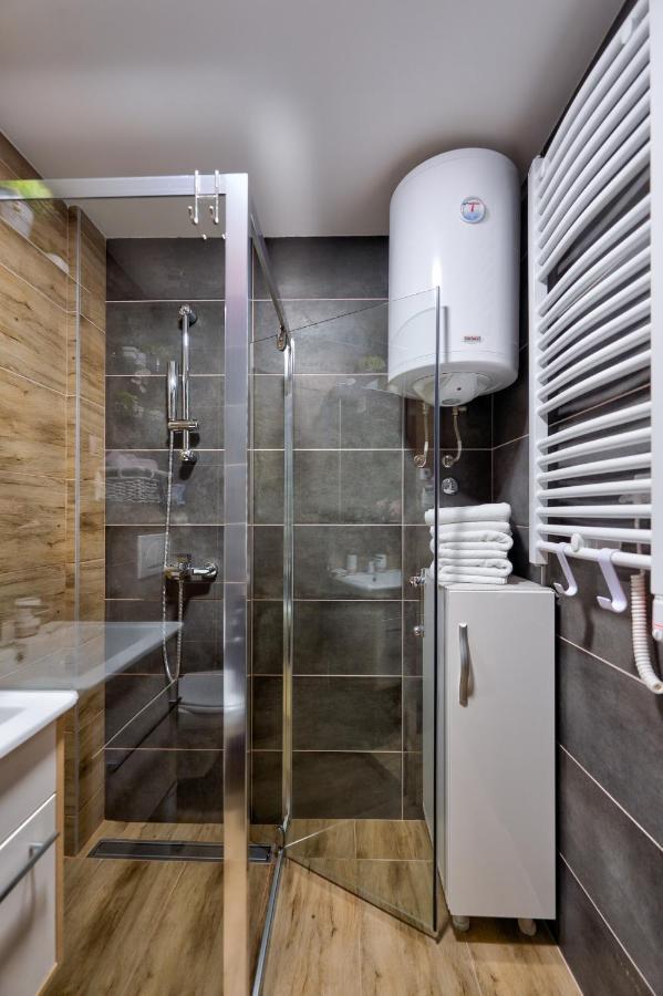 Apartman Tajena ซลาตีบอร์ ภายนอก รูปภาพ