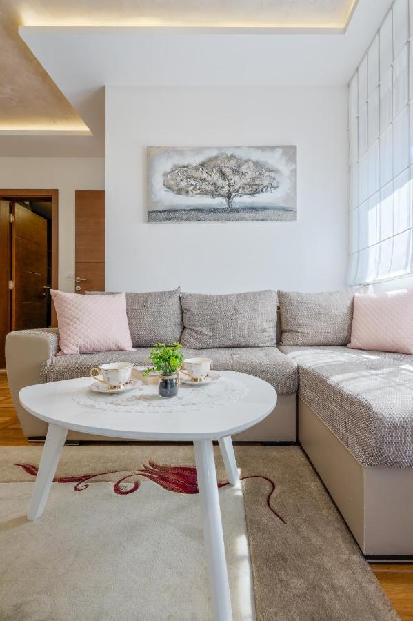 Apartman Tajena ซลาตีบอร์ ภายนอก รูปภาพ