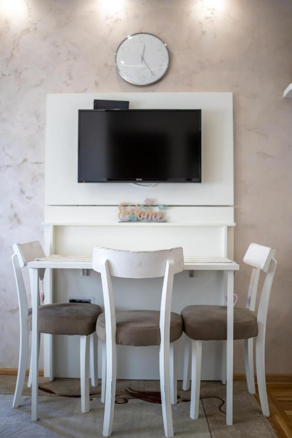 Apartman Tajena ซลาตีบอร์ ภายนอก รูปภาพ